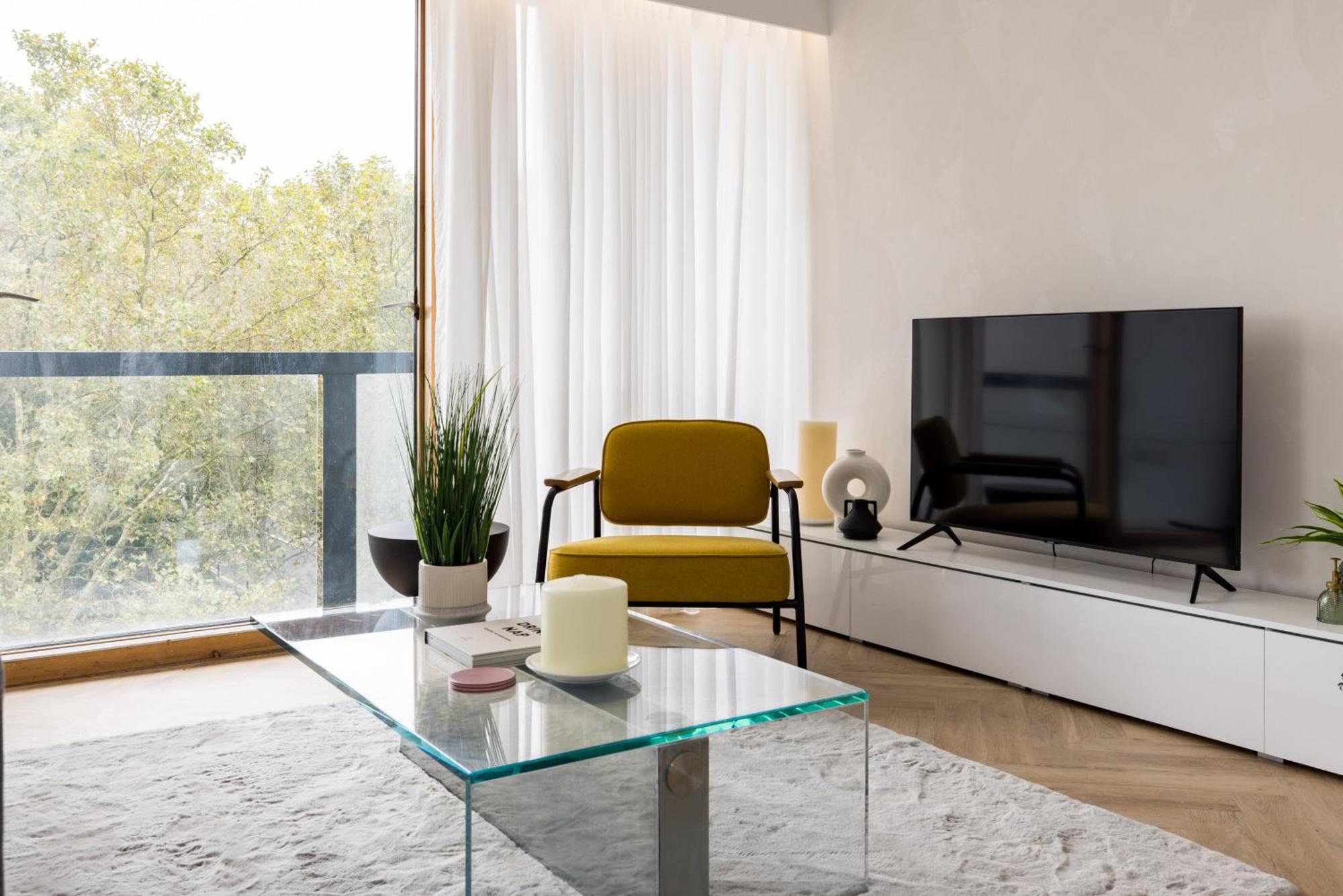 Appartamento Modern, Luxury 2-bed With Private Balcony