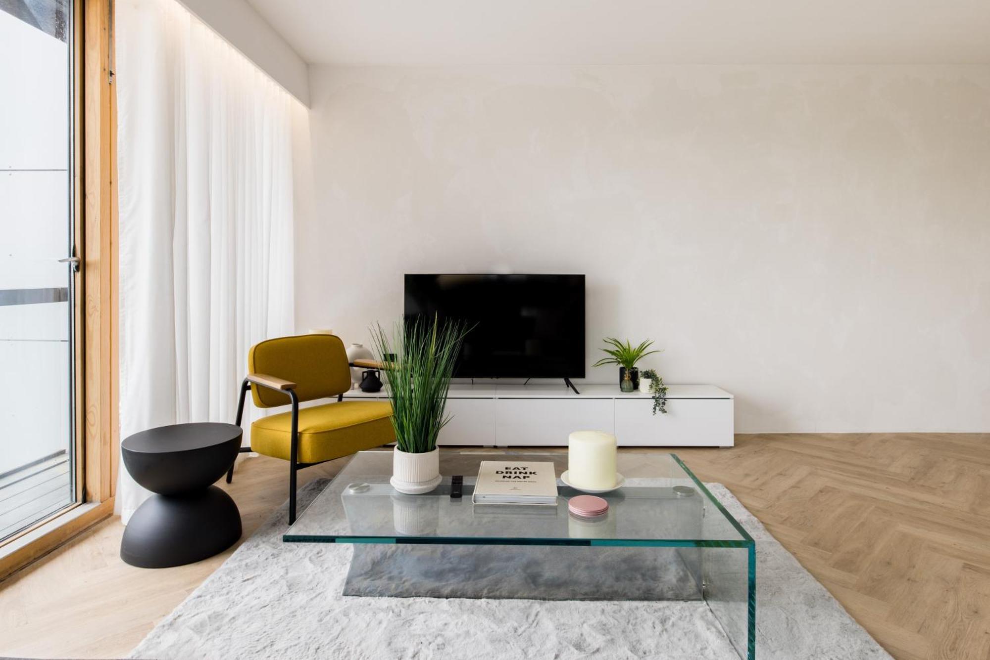 Modern, Luxury 2-bed With Private Balcony * Londra
